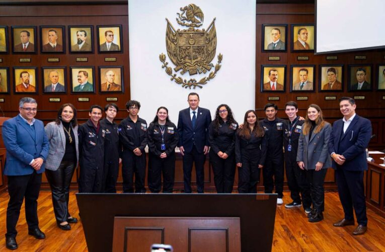 Queretanos en el espacio: los 10 estudiantes que participaron en el Internacional Air and Space Program