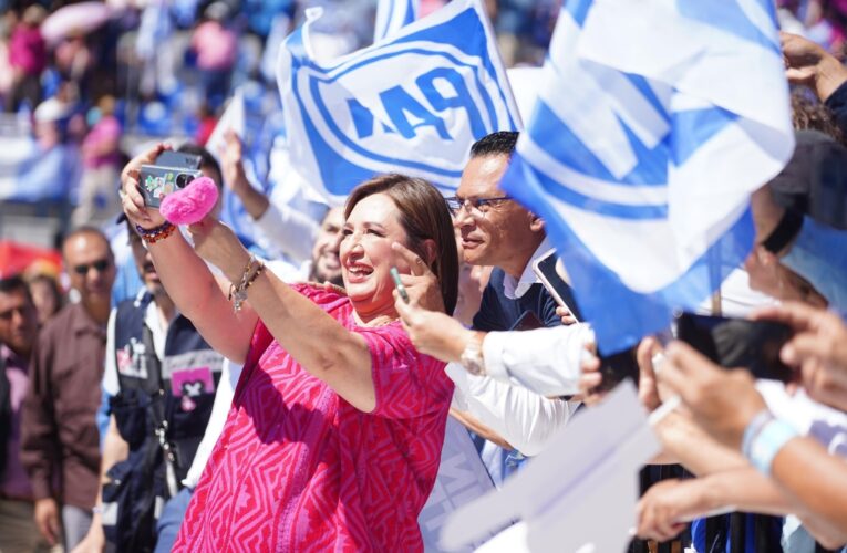 Xóchitl Gálvez llega a Querétaro; promete atender problemas de agua