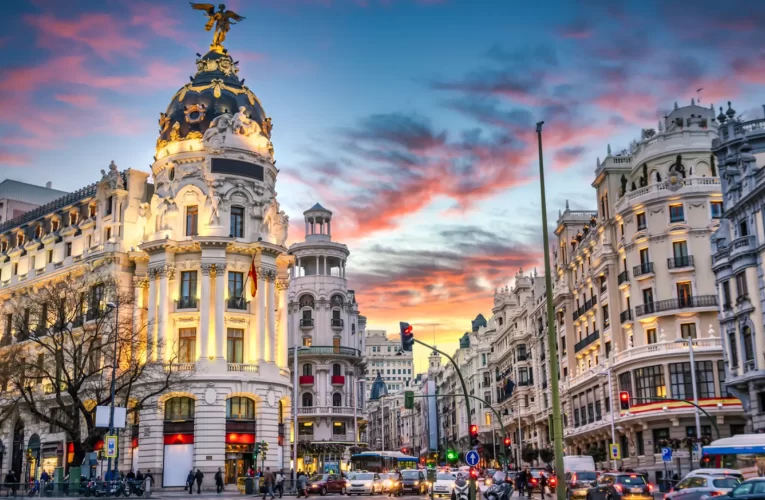 La historia del porque Madrid es capital de España