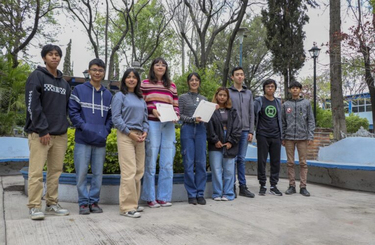 Arrasa Bachilleres UAQ con 16 medallas en Olimpiada Mexicana de Matemáticas 