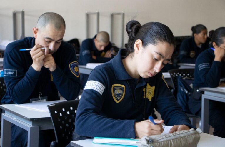 Egresados en TSU en Policía Preventivo de la SSPMQ, podrán tramitar cédula estatal