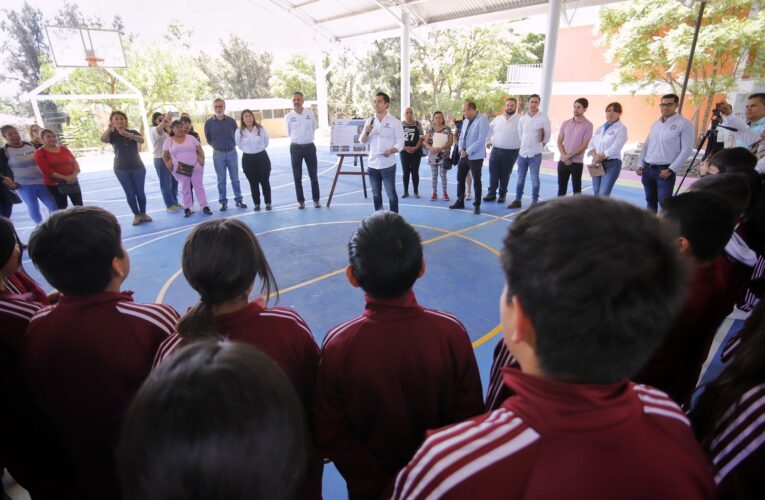 Entregan rehabilitación de canchas en la Técnica 12 «Manuel Altamirano»