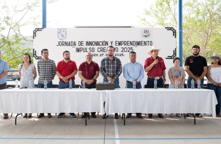 Lleva la UAQ Jornada de Innovación y Emprendimiento a la Sierra Gorda