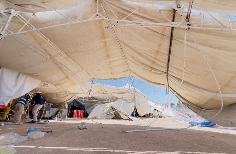 «Fuerte viento» tumbó las carpas, dice municipio de Ezequiel Montes