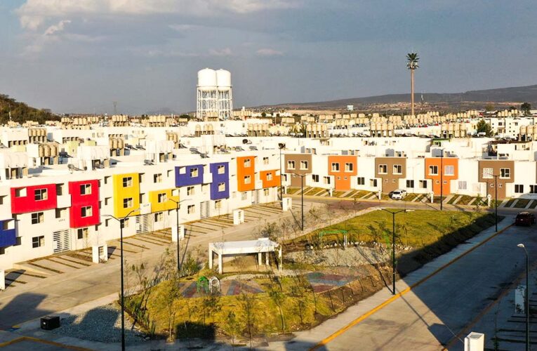 Va IVEQ por el mejoramiento de 700 viviendas