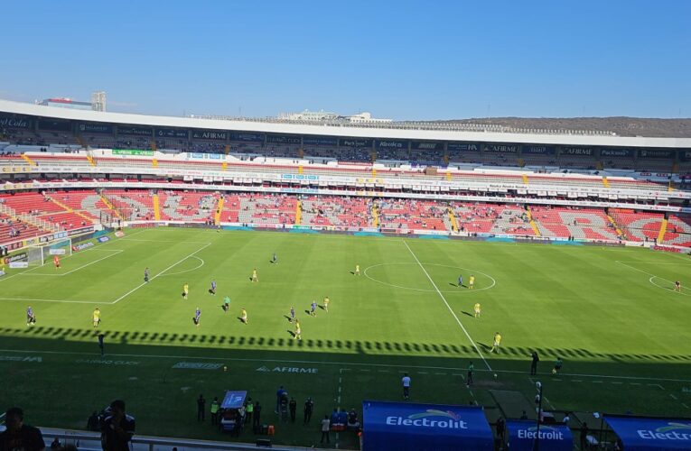 Gobierno estatal alista colaboración ante posible venta de Gallos Blancos