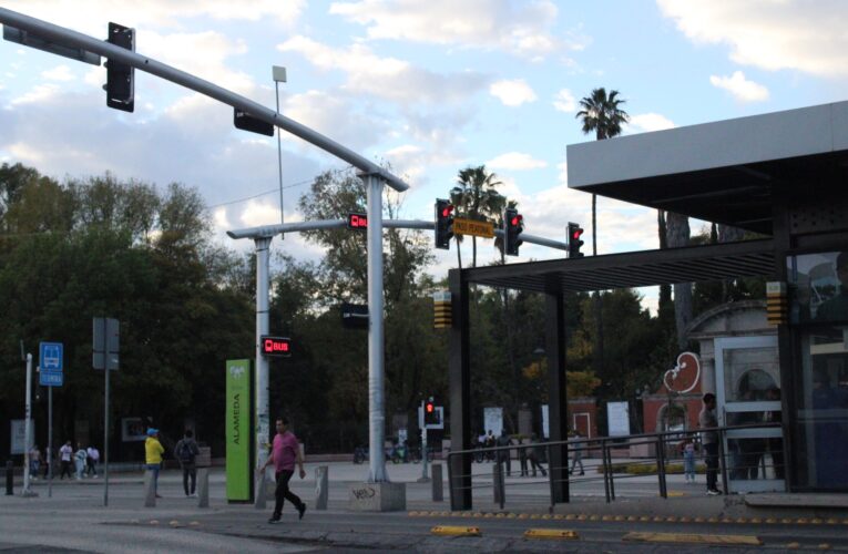 Obras en la Carretera 57 impactarán frecuencias de Qrobús