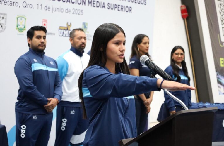 Abanderan a delegación queretana rumbo a los Juegos Deportivos CONADEMS 2025