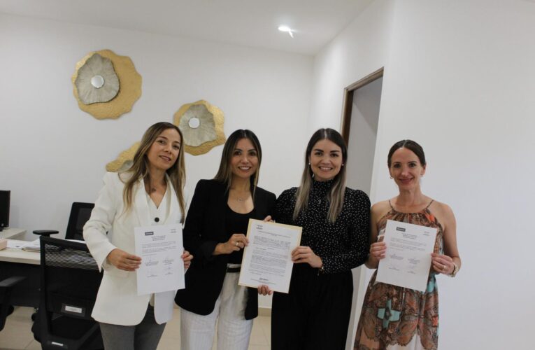 Municipio de Querétaro y Santander impulsan formación gratuita para mujeres