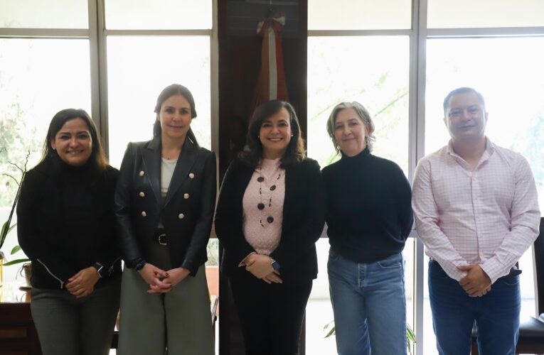 UAQ y Secretaría de Turismo estatal impulsarán proyectos conjuntos con participación estudiantil