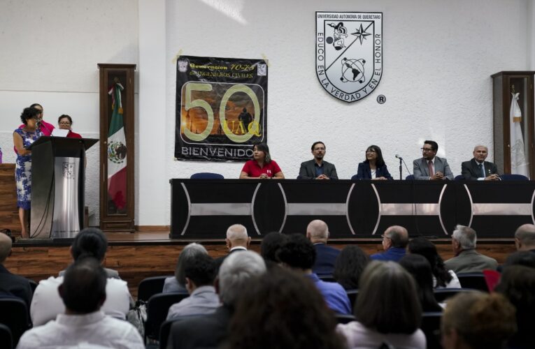 UAQ conmemora 50 años del primer egreso de Ingeniería Civil con homenaje a su primera generación