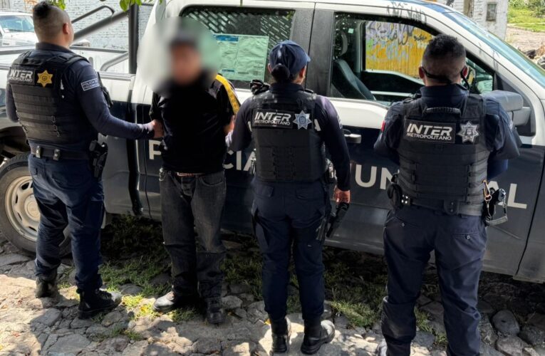 Policía Municipal de Querétaro asegura a cuatro hombres por diversos delitos