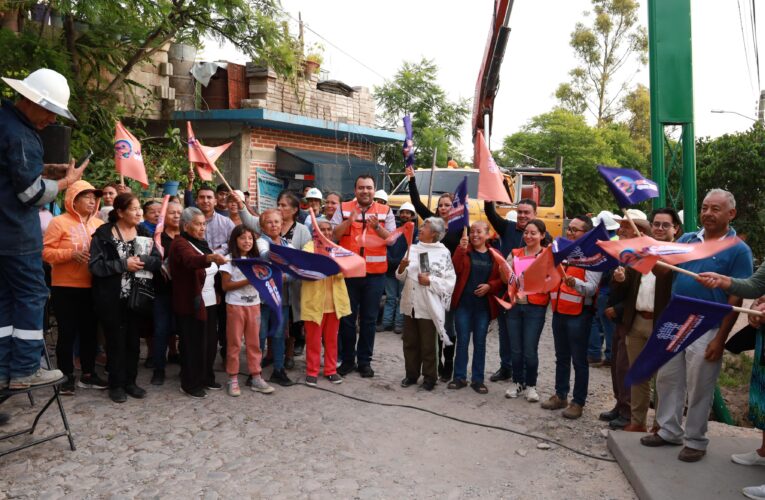 Arranca ampliación de red eléctrica y alumbrado público en San Martín