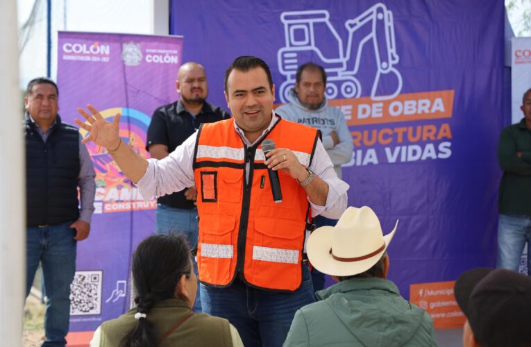 Inicia Gaspar Trueba obras de infraestructura en Ajuchitlán para mejorar servicios básicos