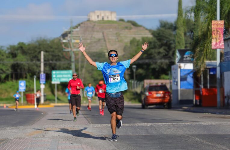 🎽 Con más de 2 mil corredores, la Carrera Atlética Corregidora fue todo un éxito 🏃‍♀️🏃‍♂️