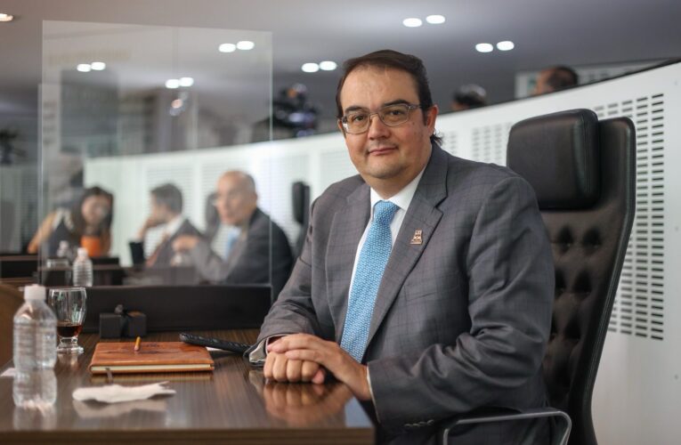 Guillermo Vega: “El Congreso no es espacio para caprichos políticos”