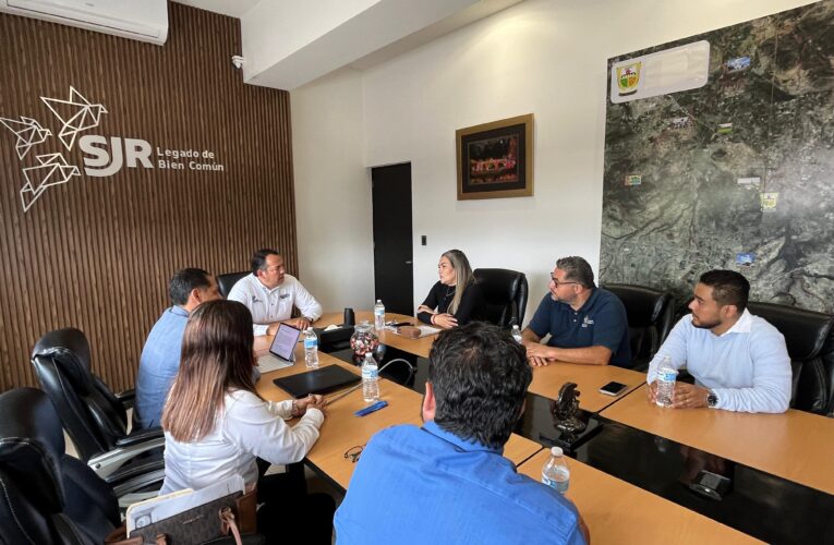 Firma Irene Quintanar convenio a favor del cuidado animal y del medio ambiente