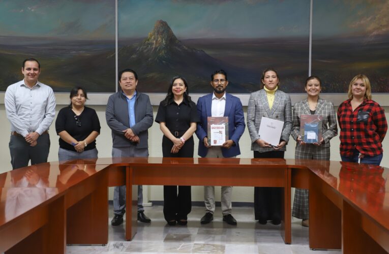UAQ y ENACTUS sellan alianza para escalar proyectos de emprendimiento universitario