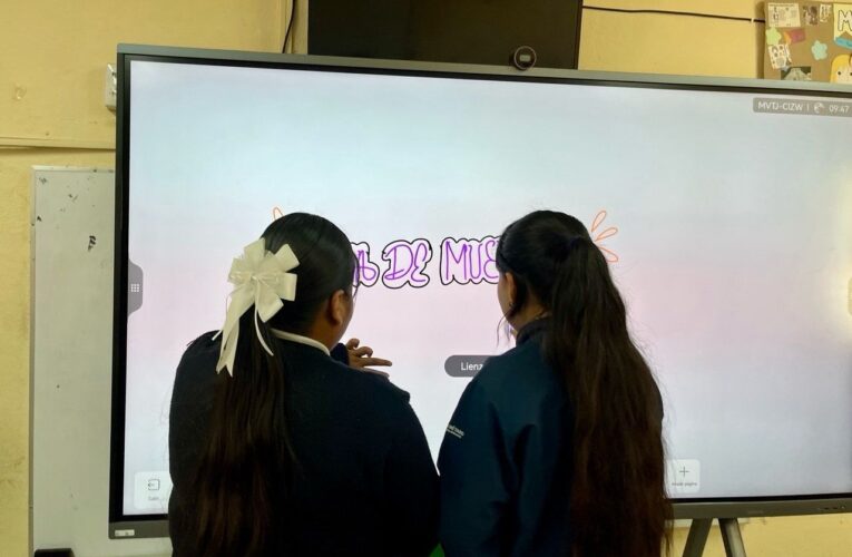 Refuerza USEBEQ infraestructura educativa en Huimilpan con equipamiento para la telesecundaria Álvaro Obregón
