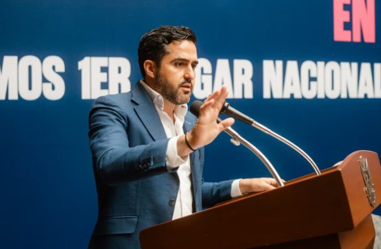 Reconocen en Querétaro a Comités de Contraloría Social que vigilan el buen uso de recursos públicos