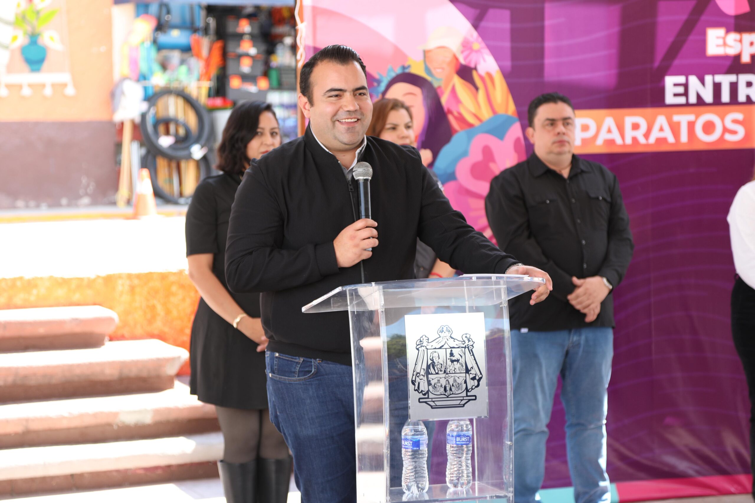 Colón impulsa inclusión y esperanza con entrega de aparatos funcionales