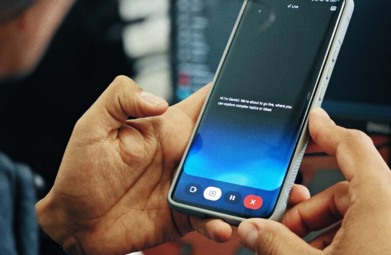 La UAQ analiza cómo la inteligencia artificial transforma la educación universitaria 🤖📚