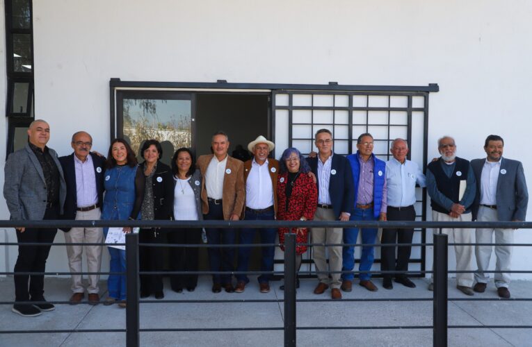 🎓 Medicina Veterinaria y Zootecnia celebra 40 años de historia, compromiso y formación en Querétaro 🐾