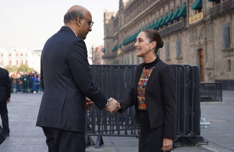 La Presidenta Claudia Sheinbaum recibe en Palacio Nacional al Presidente de la República de Singapur, Tharman Shanmugaratnam