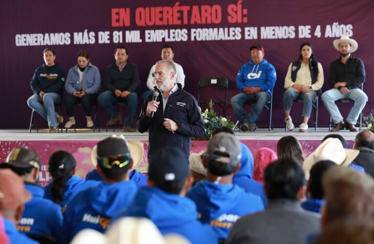 Entregan certificados de apoyo a migrantes en Huimilpan
