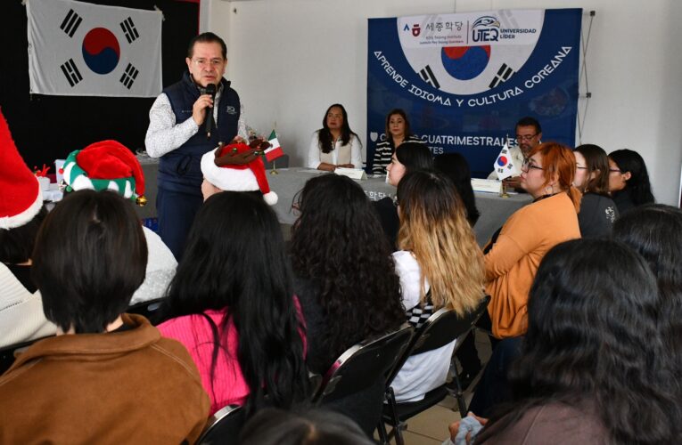 Estudiantes de la UTEQ se certifican en lengua y cultura coreana