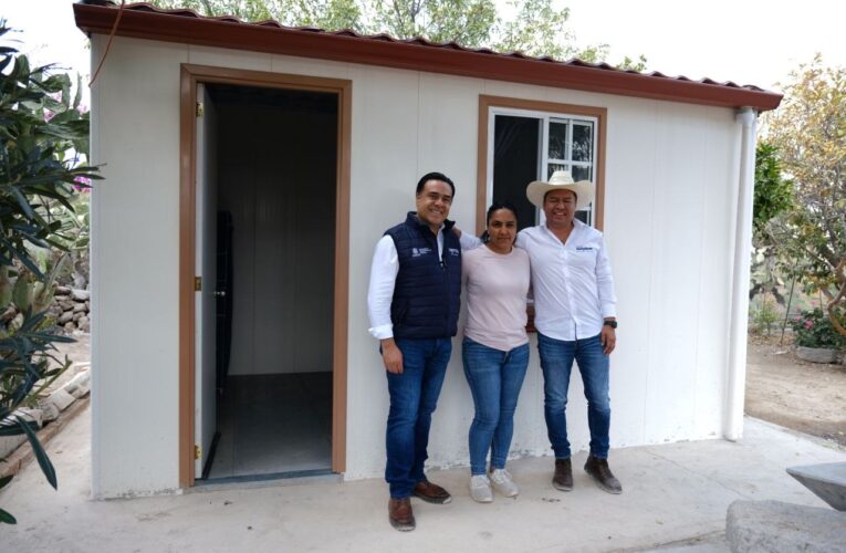 SEDESOQ impulsa viviendas más dignas con la construcción de cuartos adicionales en Querétaro