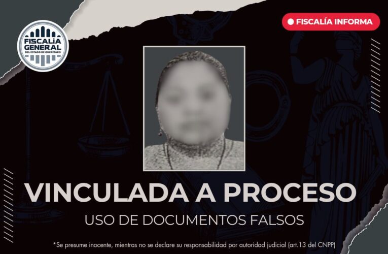 Vinculan a proceso a mujer por presentar credencial laboral falsa