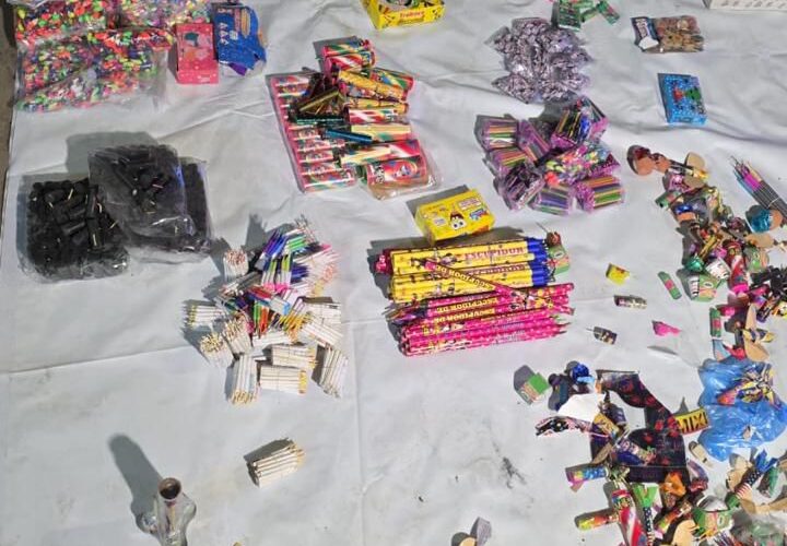 Decomisa Protección Civil más de 100 kilogramos de pirotecnia durante operativo en El Marqués