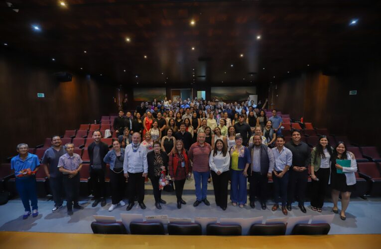 Enfermería UAQ lanza la 11ª edición de “Ueuetsin”, revista digital enfocada en el envejecimiento saludable