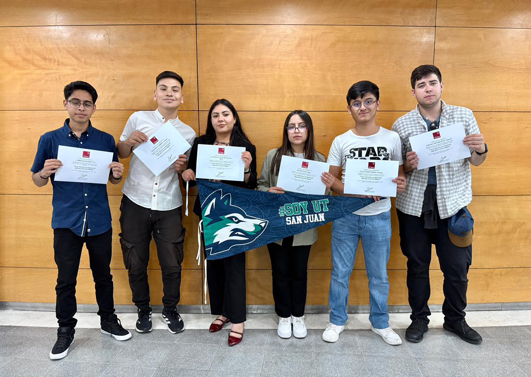 Estudiantes de la UT San Juan del Río concluyen con éxito movilidad académica en Argentina