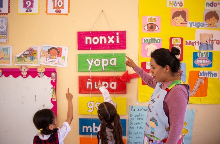 Más de 670 mil estudiantes reanudan actividades escolares en Querétaro