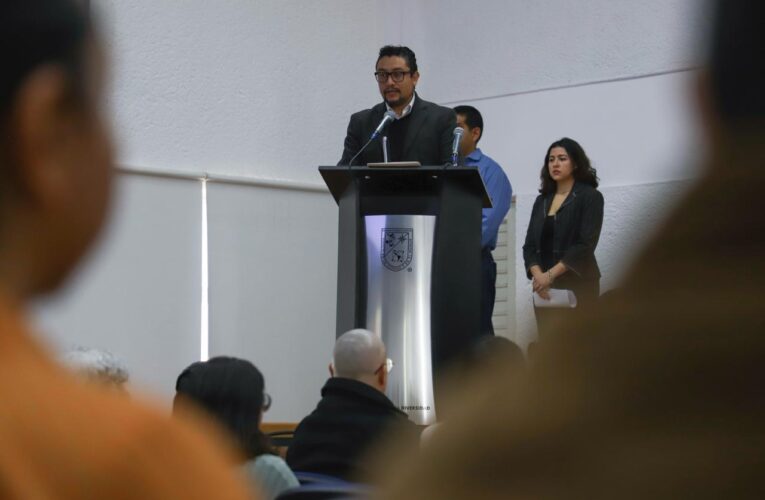 UAQ reconoce a 88 centros y laboratorios para fortalecer la investigación y la vinculación