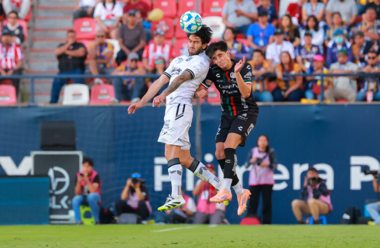 Querétaro cae 3-0 ante San Luis en el Clásico de la 57