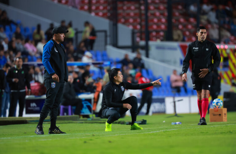 Querétaro deja escapar la victoria y empata 2-2 ante Santos en el Corregidora