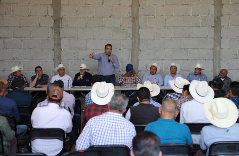 Gaspar Trueba refrenda respaldo al sector ganadero de Colón