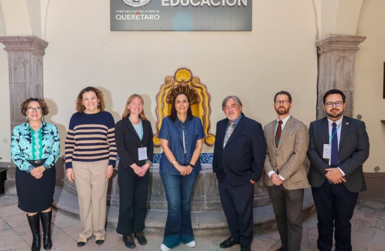 Fortalecen colaboración con Peace Corps en Querétaro