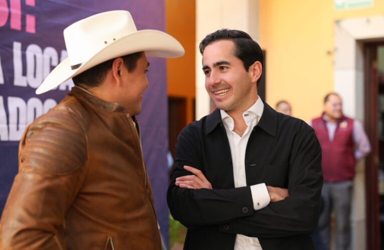 Acercan trámite de refrendo a comerciantes de Pedro Escobedo con programa “Refrendo Cerca de Ti”