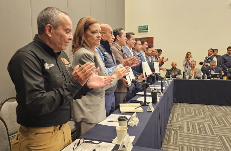 Fortalecen coordinación metropolitana ante riesgos por incendios y lluvias en Querétaro