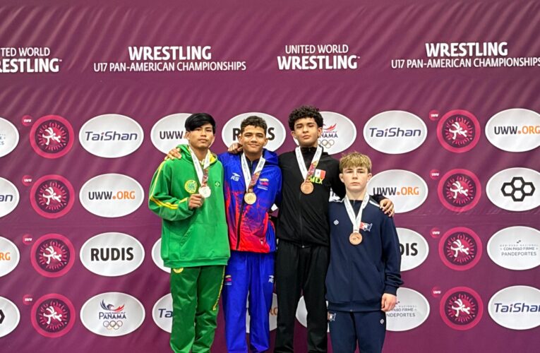 Luchadores queretanos destacan en Panamericano U17 con cinco medallas para la entidad