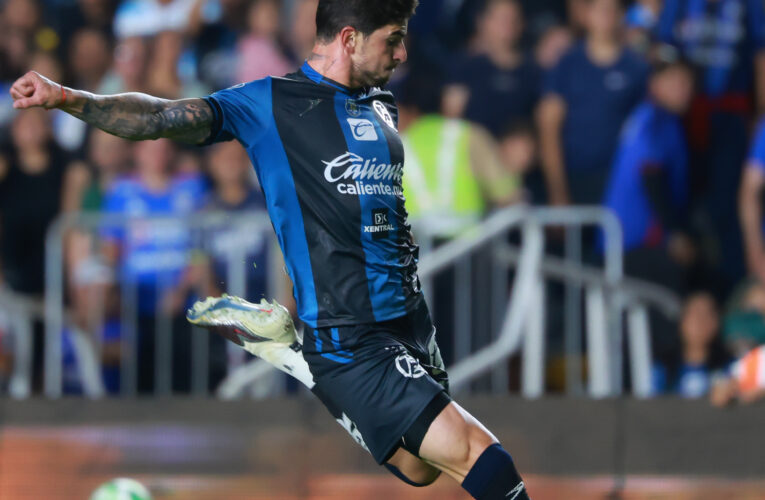 Gallos Blancos rescatan empate ante Cruz Azul en duelo intenso en el Corregidora