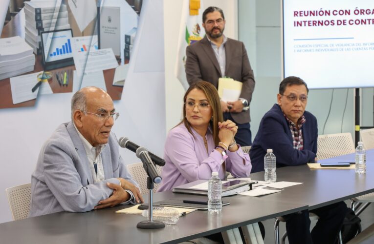 Encabeza Comisión de Vigilancia reunión de trabajo con Órganos Internos de Control en Querétaro