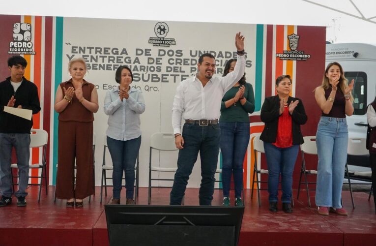 Pedro Escobedo fortalece el acceso a la educación con transporte escolar gratuito para 389 estudiantes