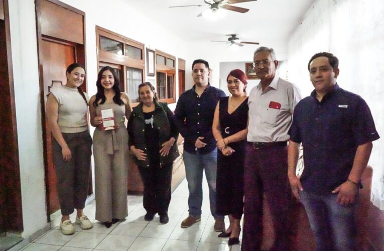 Invitan a Regina Hernández Malagón a participar como Reina de la Feria del Grano y la Cantera 2026