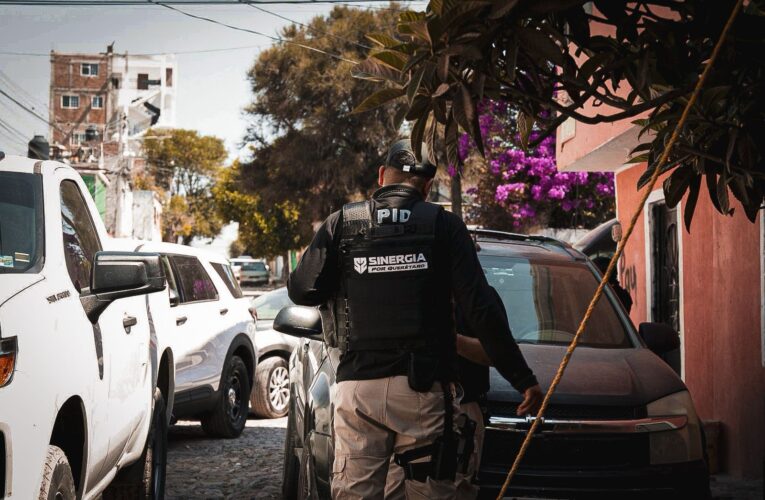 Realiza Fiscalía 16 cateos simultáneos en Santa Rosa Jáuregui por investigación de hechos en El Pedregal