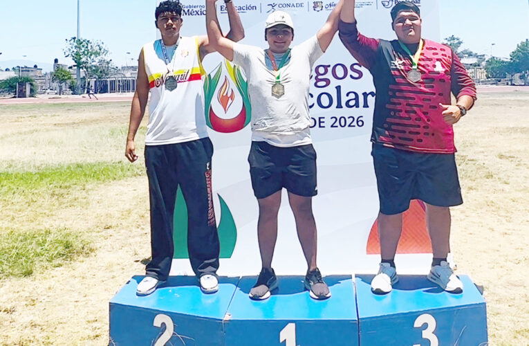 Estudiante del COBAQ conquista medalla de oro y rompe récord nacional en Juegos Deportivos Nacionales